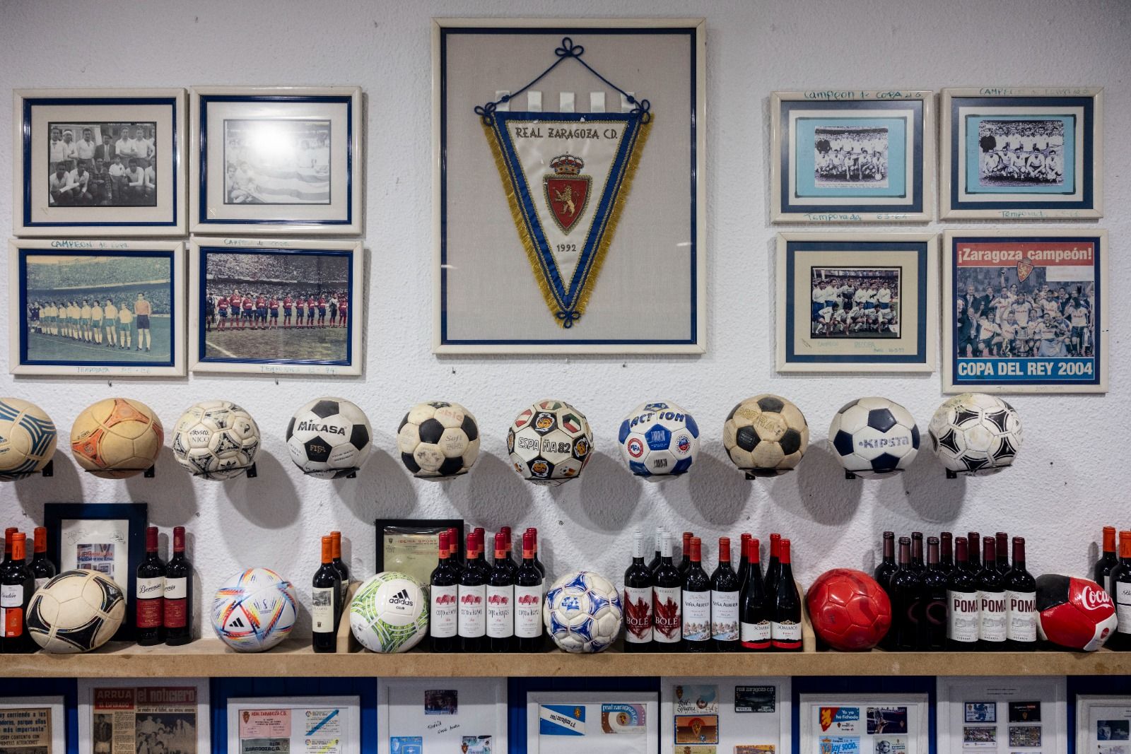 En imágenes | Bar La Romareda: un museo del Real Zaragoza, el vermú casero y la tapa de toda la vida