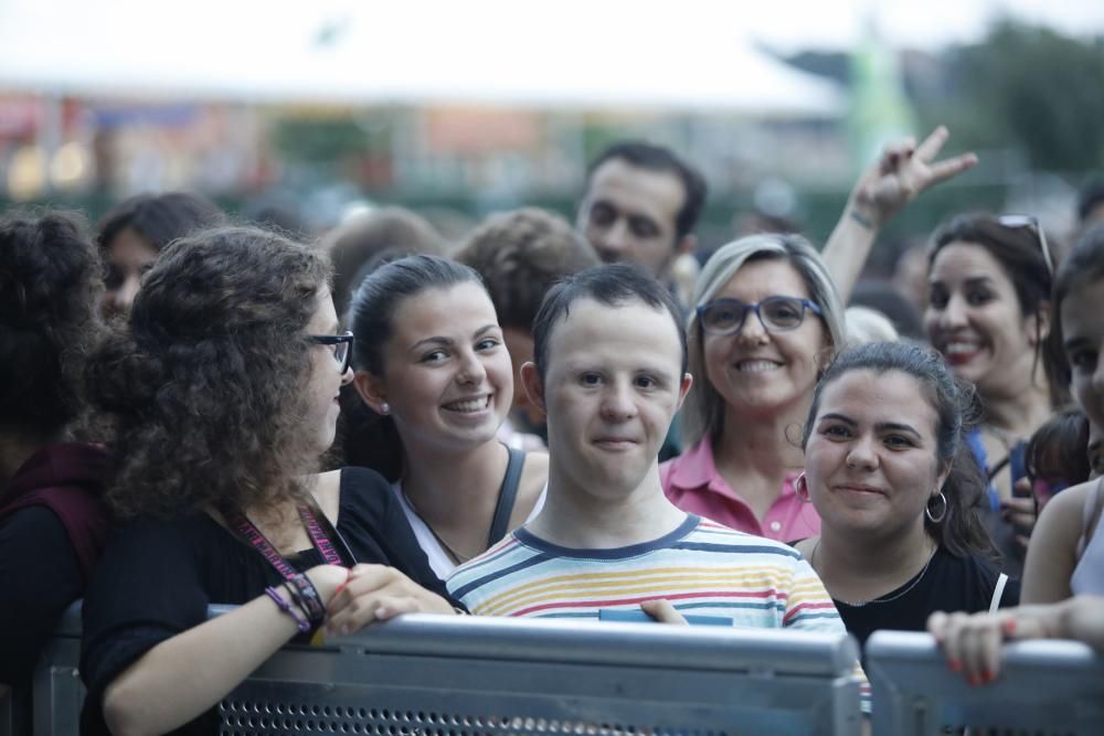 Pablo Alborán triunfa en Gijón