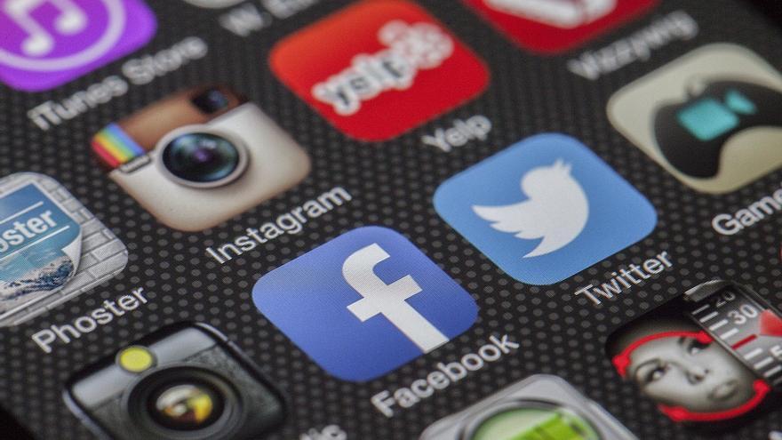 Europa prohibeix a Facebook i Instagram rastrejar els usuaris per enviar-los publicitat