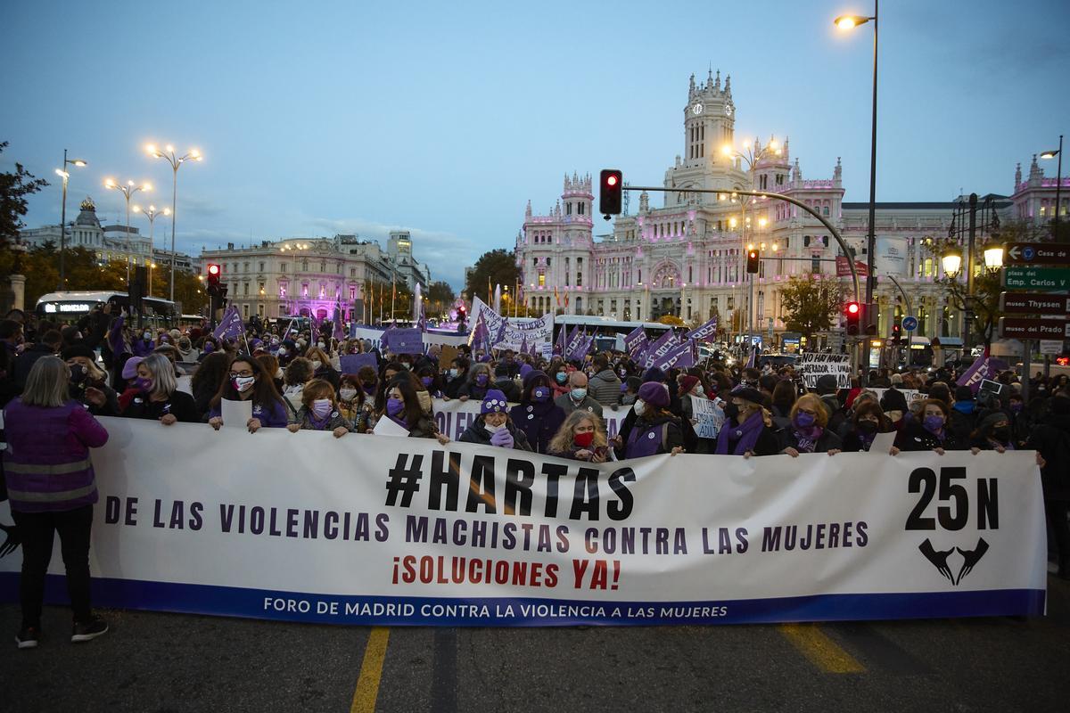 Manifestaciones en España contra la violencia machista por el 25-N