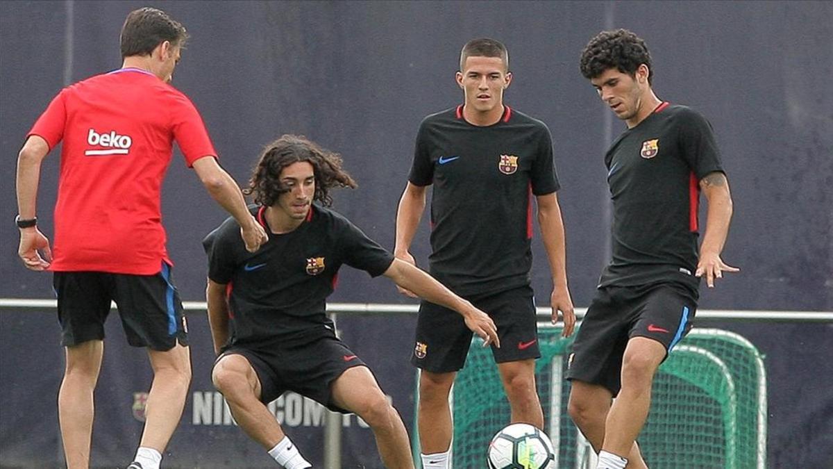 Cucurella y Palencia se perderán la vuelta del Barça B en Segunda A