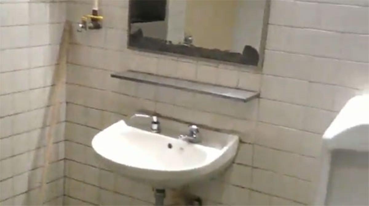 Un local de Starbucks a Hong Kong fa servir aigua del lavabo per preparar el cafè.
