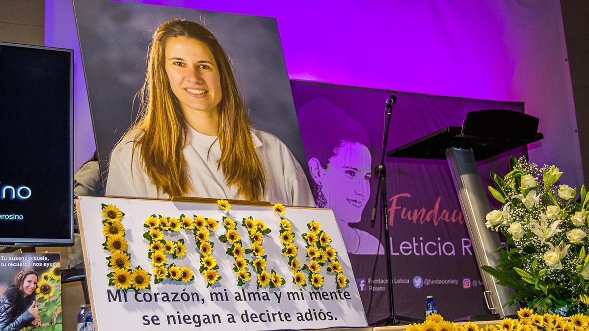 Acto en memoria de Leticia Rosino celebrado en Tábara.