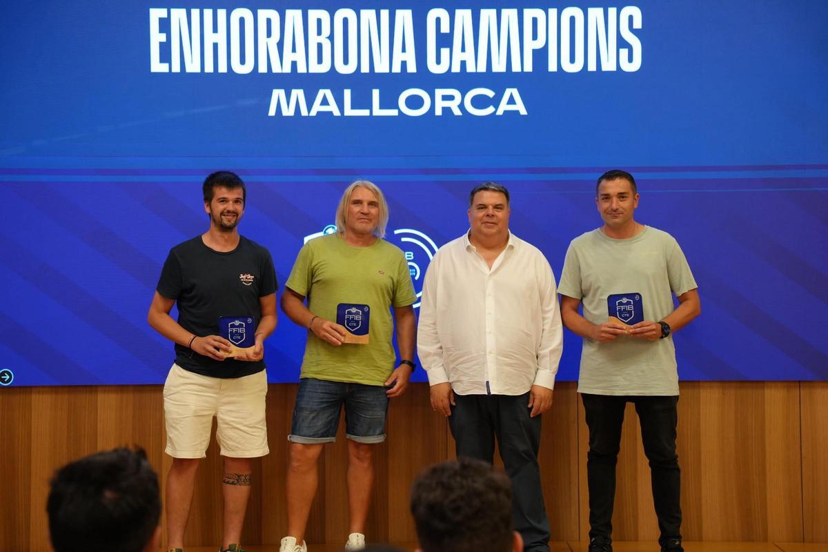Álbum de fotos de la ‘Jornada d’Actualització i Reciclatge’ del Comité Técnico de Entrenadores de la FFIB