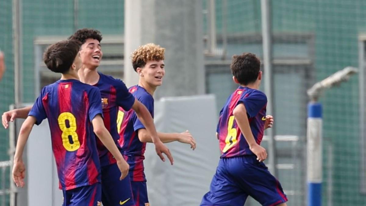 Así celebró David Moreno su golazo de falta al Cornellà