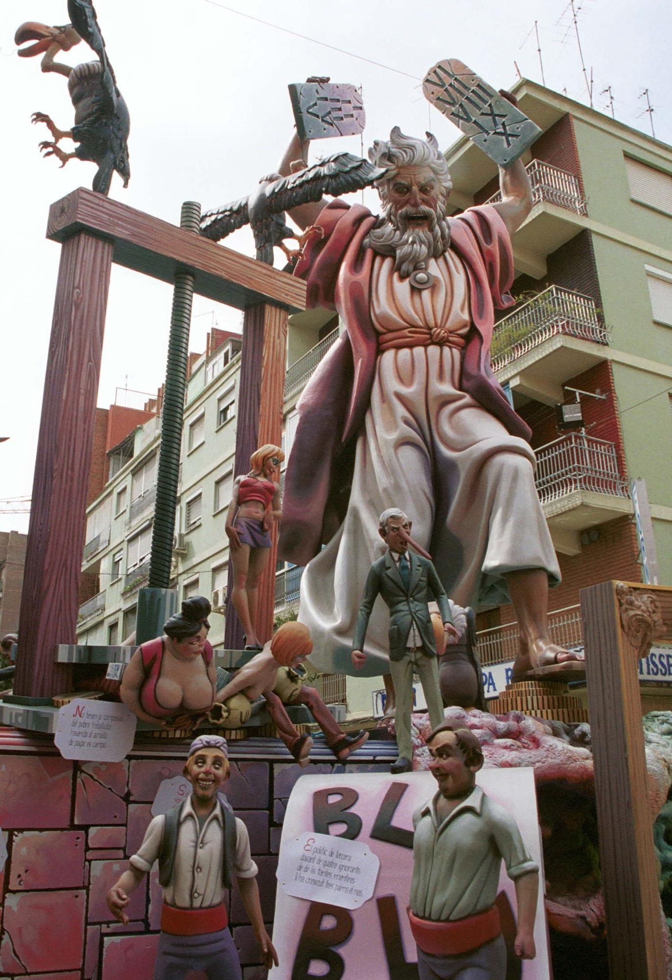 Las Fallas de Torrent en los 90 y los 2000