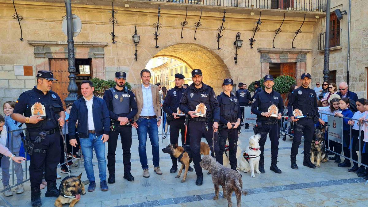 Exhibición de Unidades Caninas