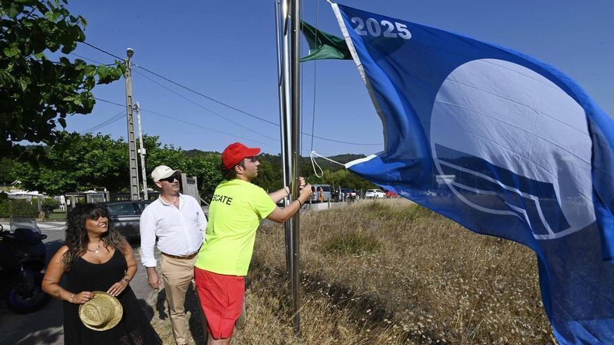 O Morrazo repite sus cinco banderas azules en playas: Lapamán, Portomaior, Lagos y Area de Bon en Bueu y O Con en Moaña