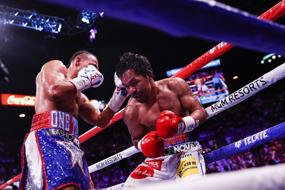 Pacquiao, campeón del mundo ante Keith Thurman