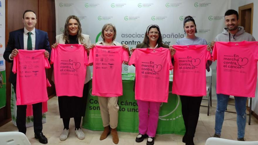 Presentación de la IX Maroma Solidaria y de las camisetas que se repartirán a los 1.200 primeros inscritos. | E. P.