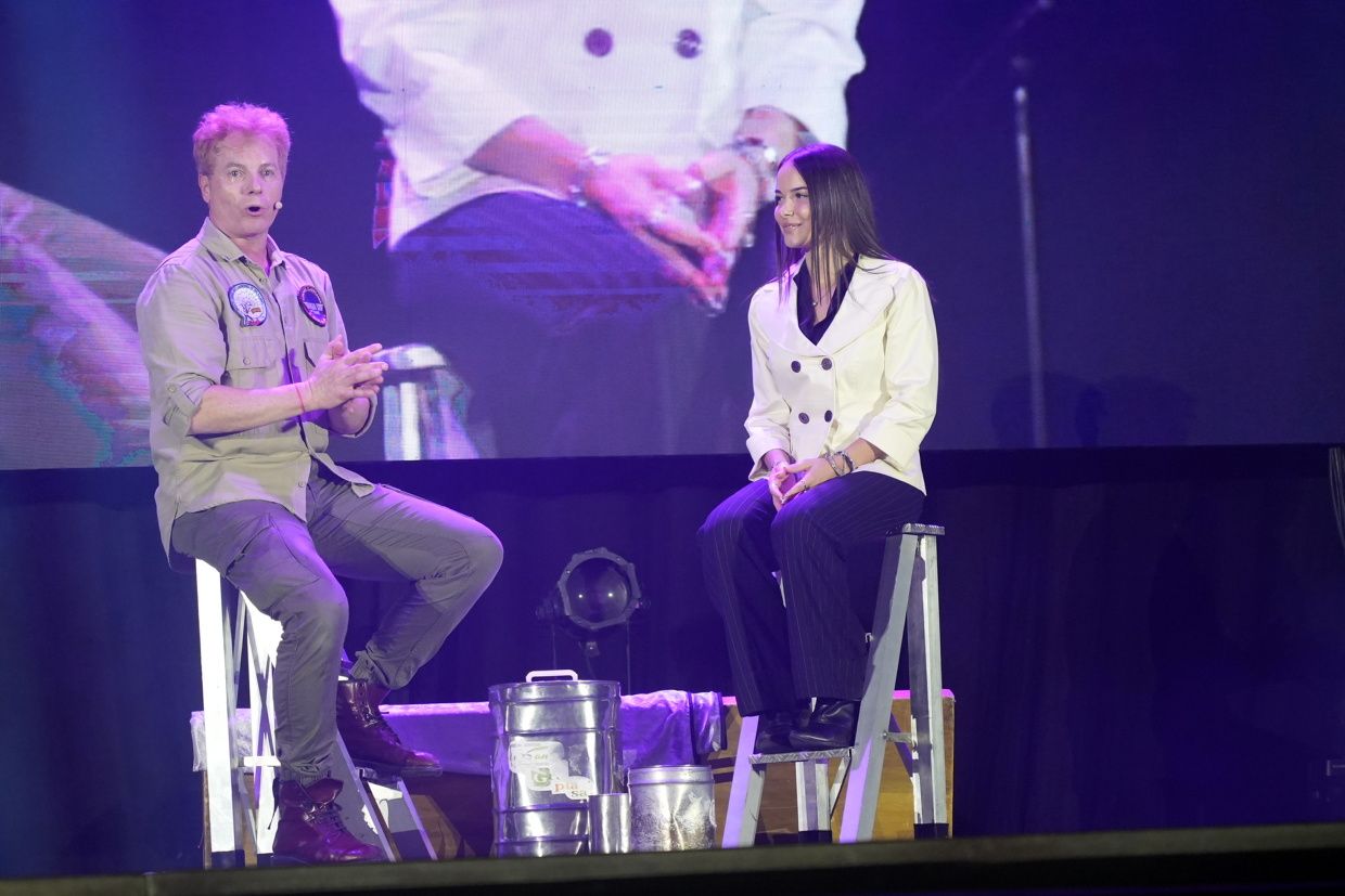 Galería de fotos de la gala del 50º aniversario de Grúas Tomás en Vila-real