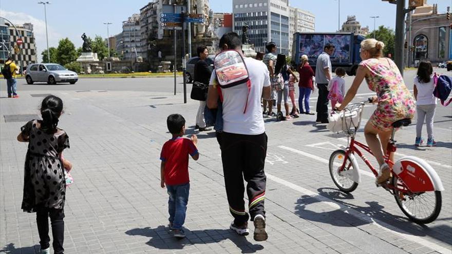 El Estado gasta cada vez más en bajas de paternidad y menos en maternidad