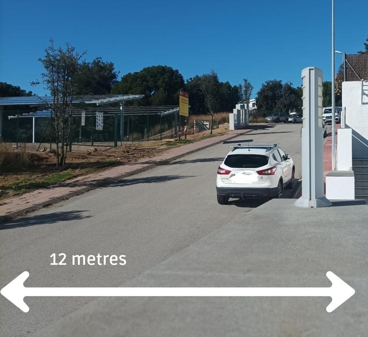 La transició energètica a Caldes de Montbui ens imposa un parc solar a 12 metres de casa