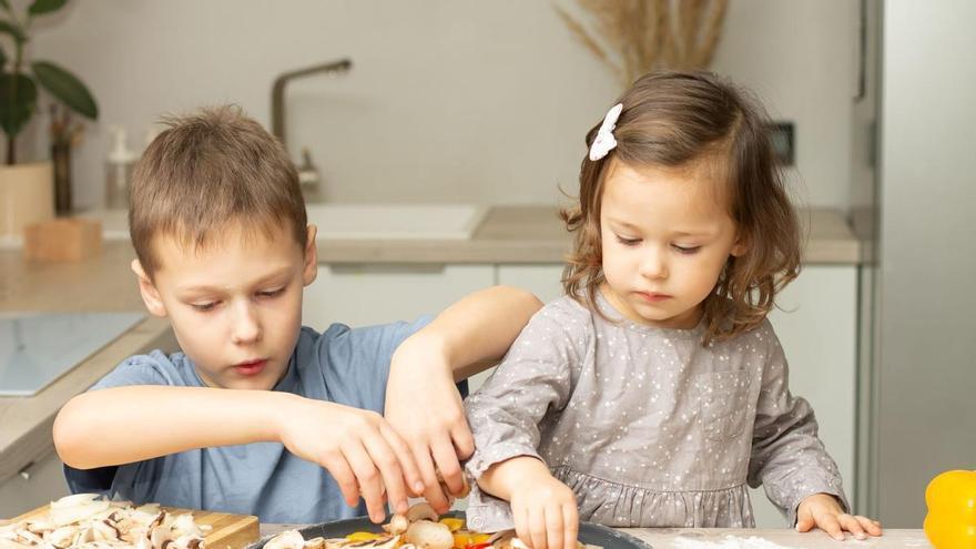 Los más pequeños se convierten en chefs con el taller 'Manos a la masa' del Centro Comercial Vialia Vigo
