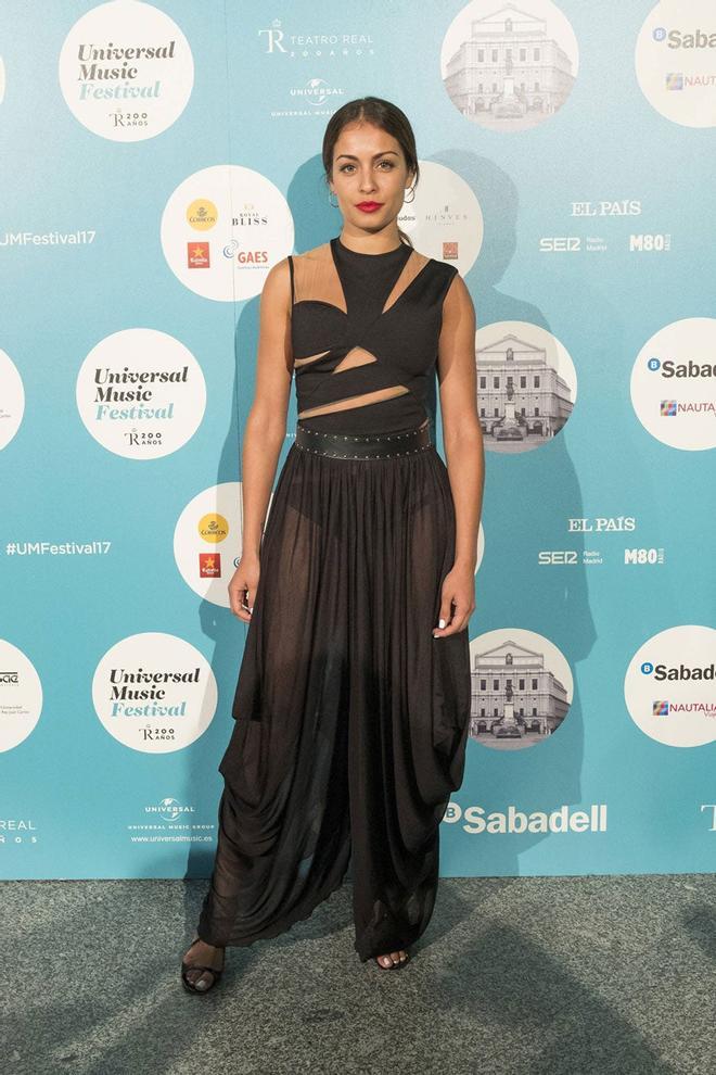 hiba-abouk-look-arriesgado-stilo