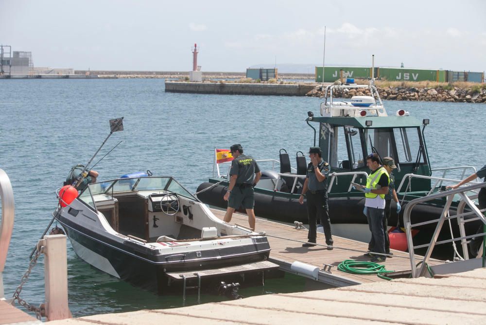 Interceptada otra patera a 50 millas de la costa de Alicante con 19 inmigrantes