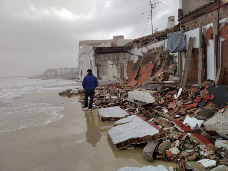 "Gloria" ha arrasado con el litoral del norte de Alicante