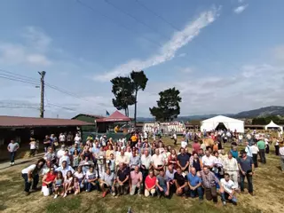 El certamen de Llanera homenajea a sus fundadores: "Fueron la semilla de nuestro orgullo ganadero"