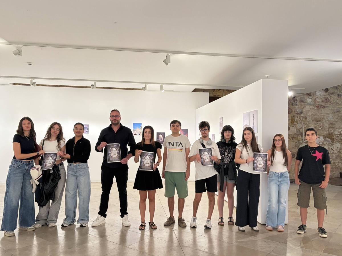 exposición “Aleatorio”. Exposición del taller de iniciación a la fotografía impartido por la concejalía de juventud para el verano joven