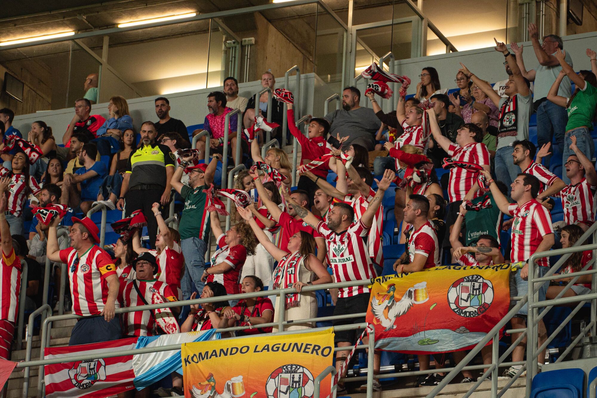 Partido de Primera RFEF CD Tenerife-Zamora CF 