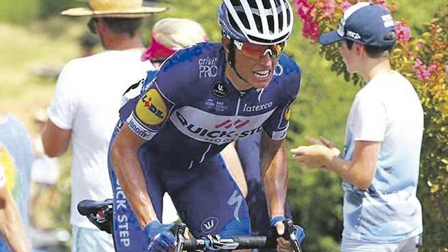 Enric Mas durante la disputa en Australia de una de las etapas de montaña del Santos Tour Down Under.