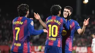 El Barça se desmorona y se deja el liderato de la Liga en Montilivi ante un Girona monumental