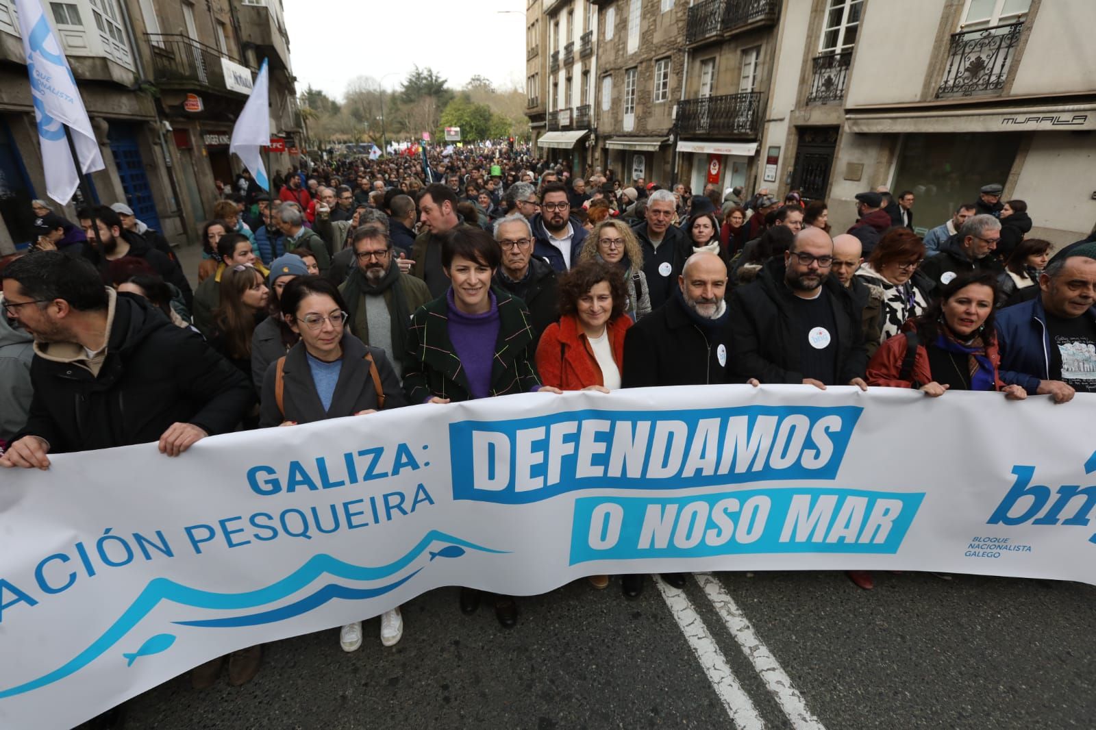 Así se ha desarrollado la manifestación por la crisis de los pélets en Santiago