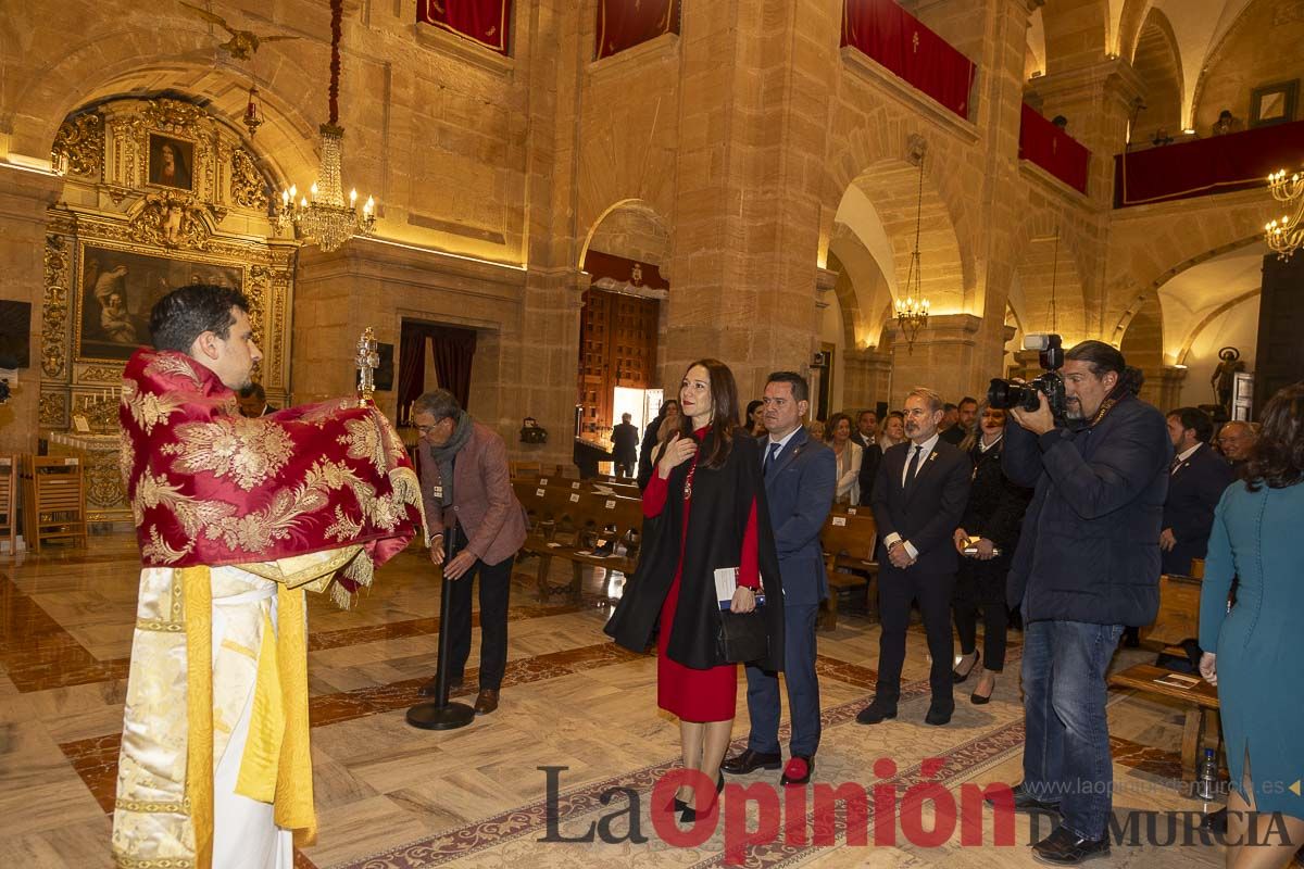 Apertura Año Jubilar de Caravaca: adoración y exhibición de la Patrulla Acrobática de Paracaidismo del Ejército del Aire