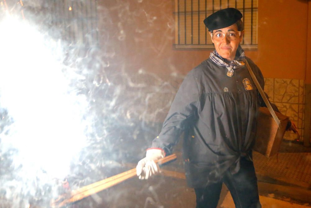 Instante de la Passejà de Sant Onofre celebrada el sábado por la noche en Quart de Poblet.