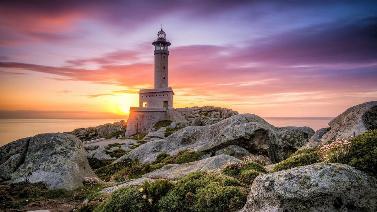 Este faro es uno de los más espectaculares de España.