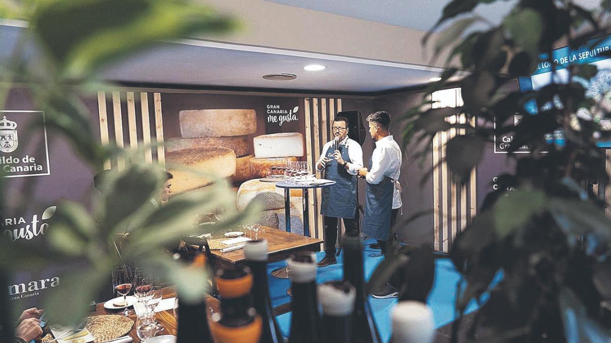 Cata de quesos y de vinos canarios ayer, en San Sebastián Gastronómika.