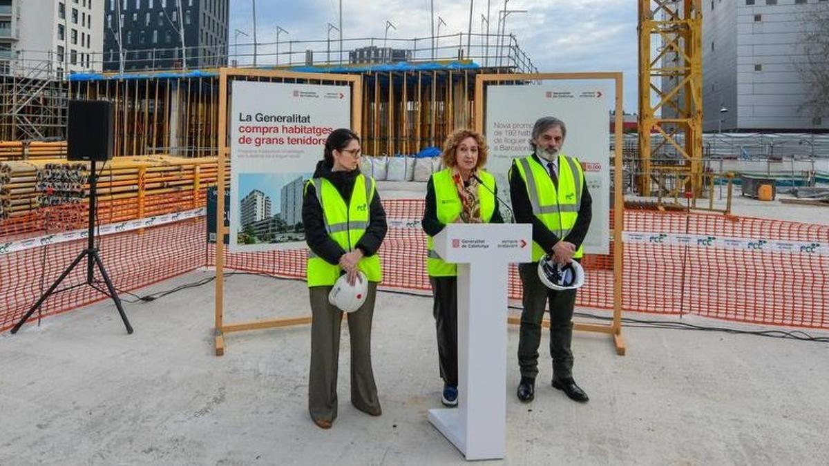 El Govern adquiere 192 pisos en Barcelona que destinará a alquiler social