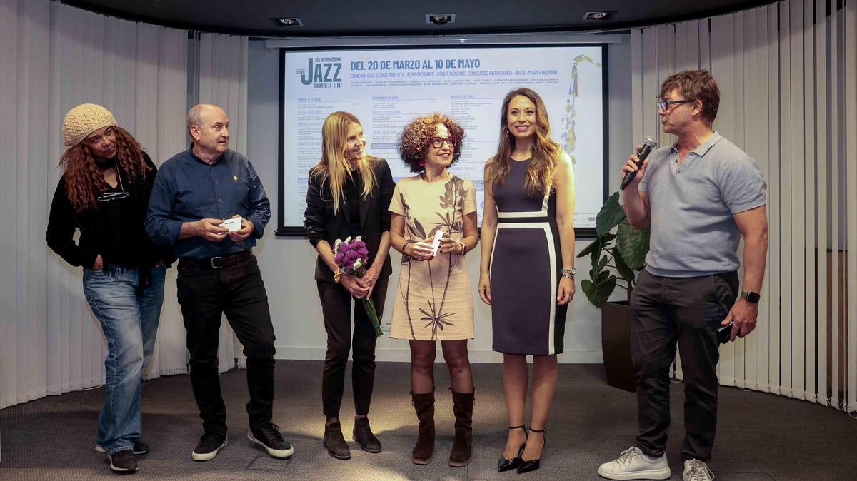 José Carlos Pérez y Cristina Verdú Serra, ganadores del concurso fotográfico JazzDay Alicante 2025
