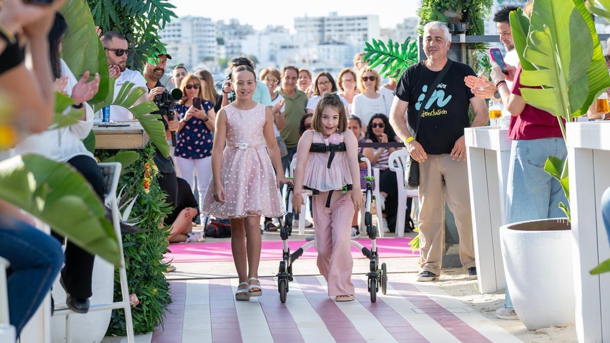 Desfile de moda infantil inclusivo en Ibzia