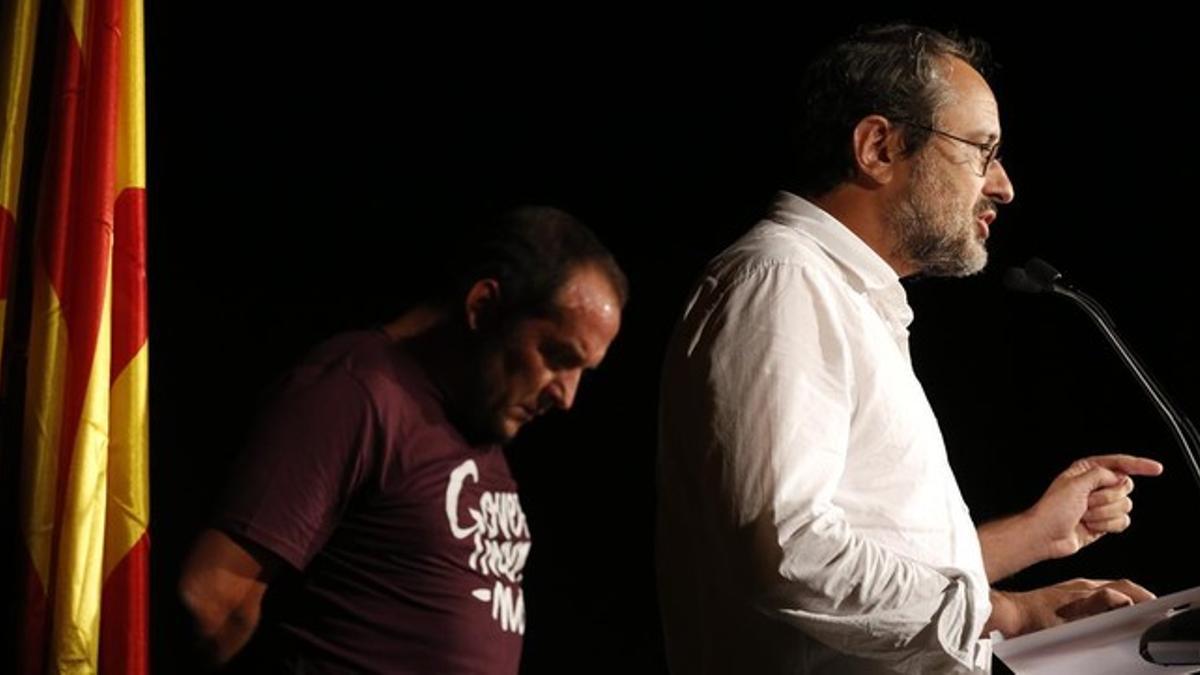 Antonio Baños y David Fernàndez, de la CUP, durante la pasada campaña electoral.