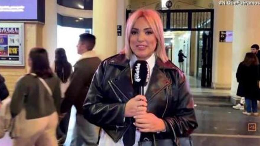 Marta Riesco duante su reportaje con Patón