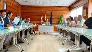 La Junta hará un seguimiento de los compromisos de Azucarera con los cultivadores sobre el transporte de remolacha hasta Toro
