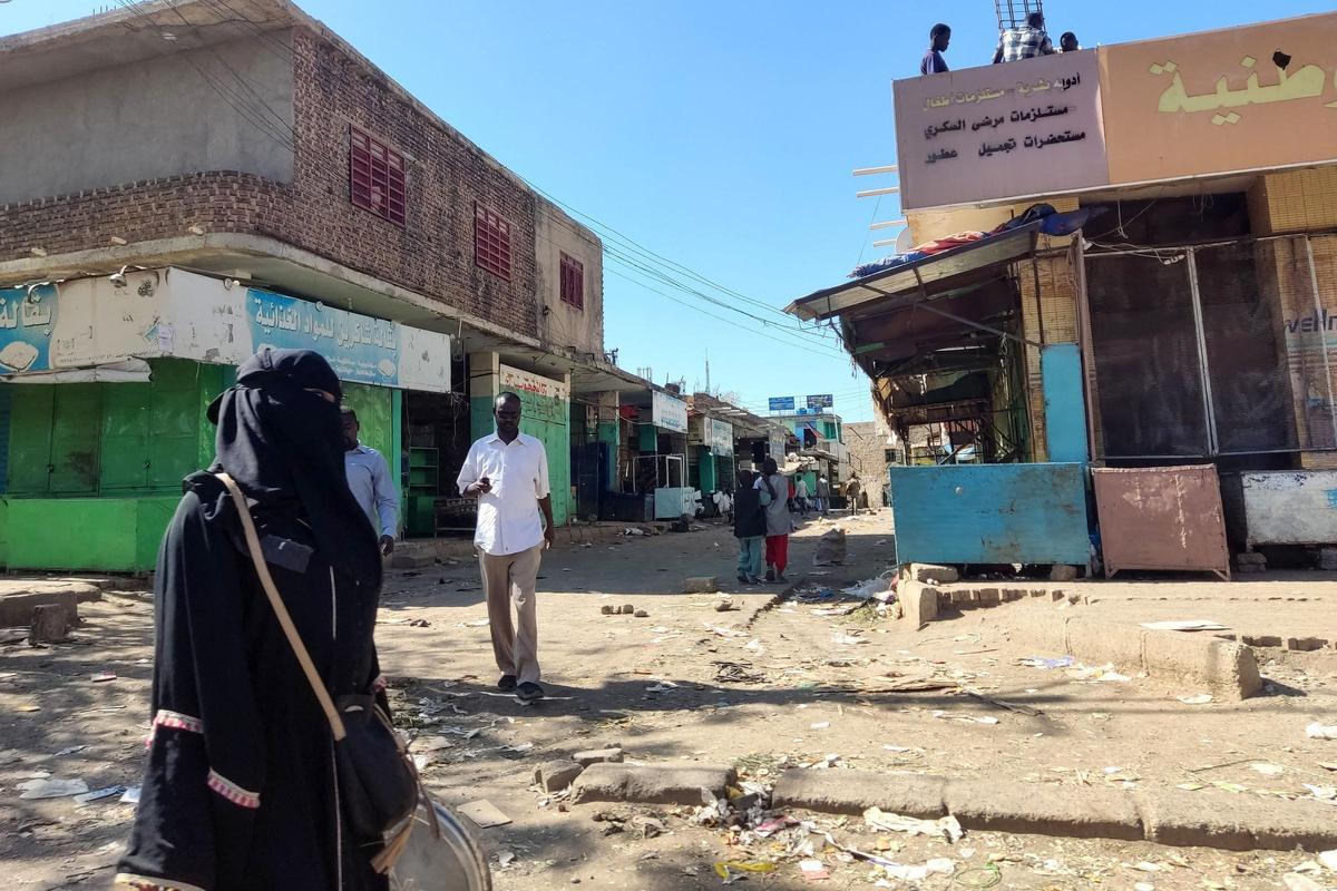 La violència contra els civils al Sudan provoca una crisi de refugiats