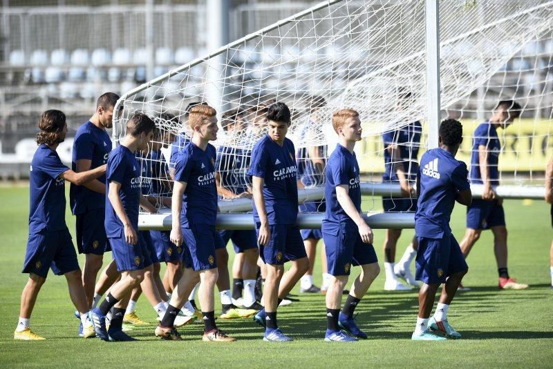 Entrenamiento del Real Zaragoza en la Ciudad Deportiva