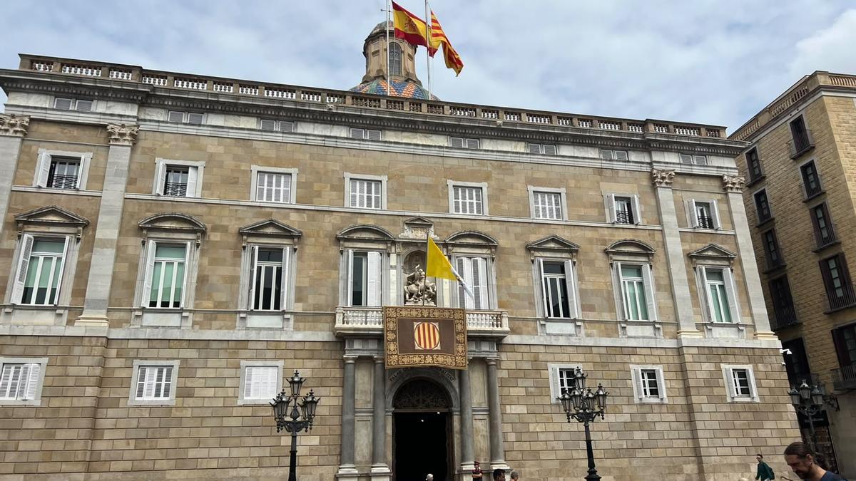 La fachada del Palau de la Generalitat, este martes