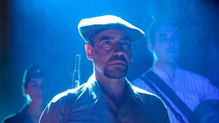 Un actor tinerfeño en Nueva York: Edu Díaz estrena la obra de teatro &#039;At the barricades&#039;
