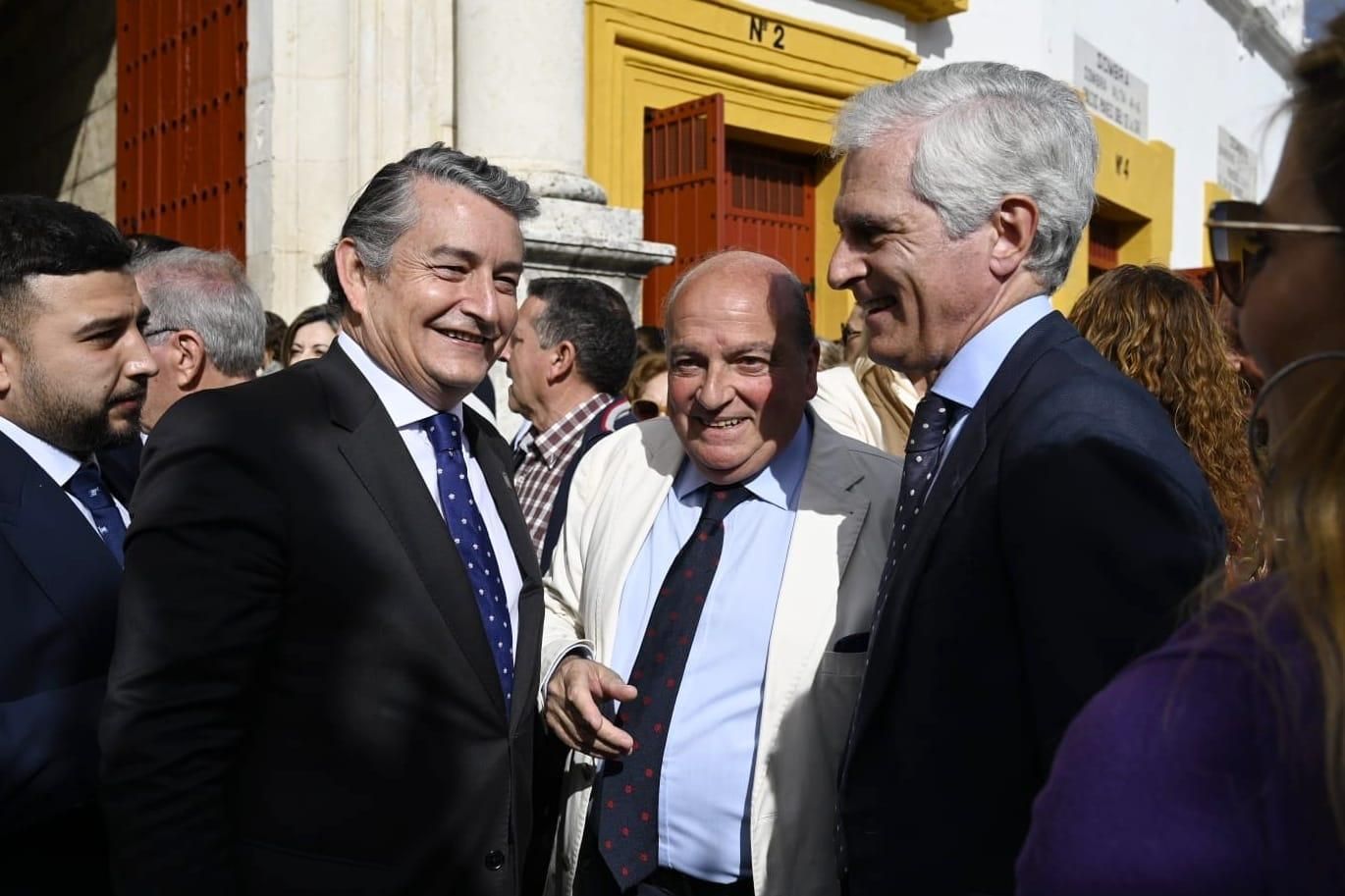 Antonio Sanz, Miguel Martín Rubio y Adolfo Suárez Illana.jpeg
