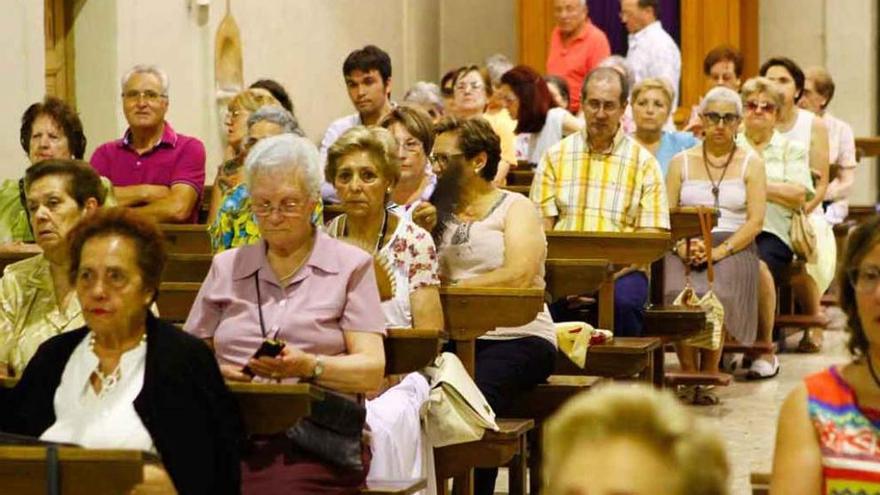 Novena de la Virgen del Tránsito.