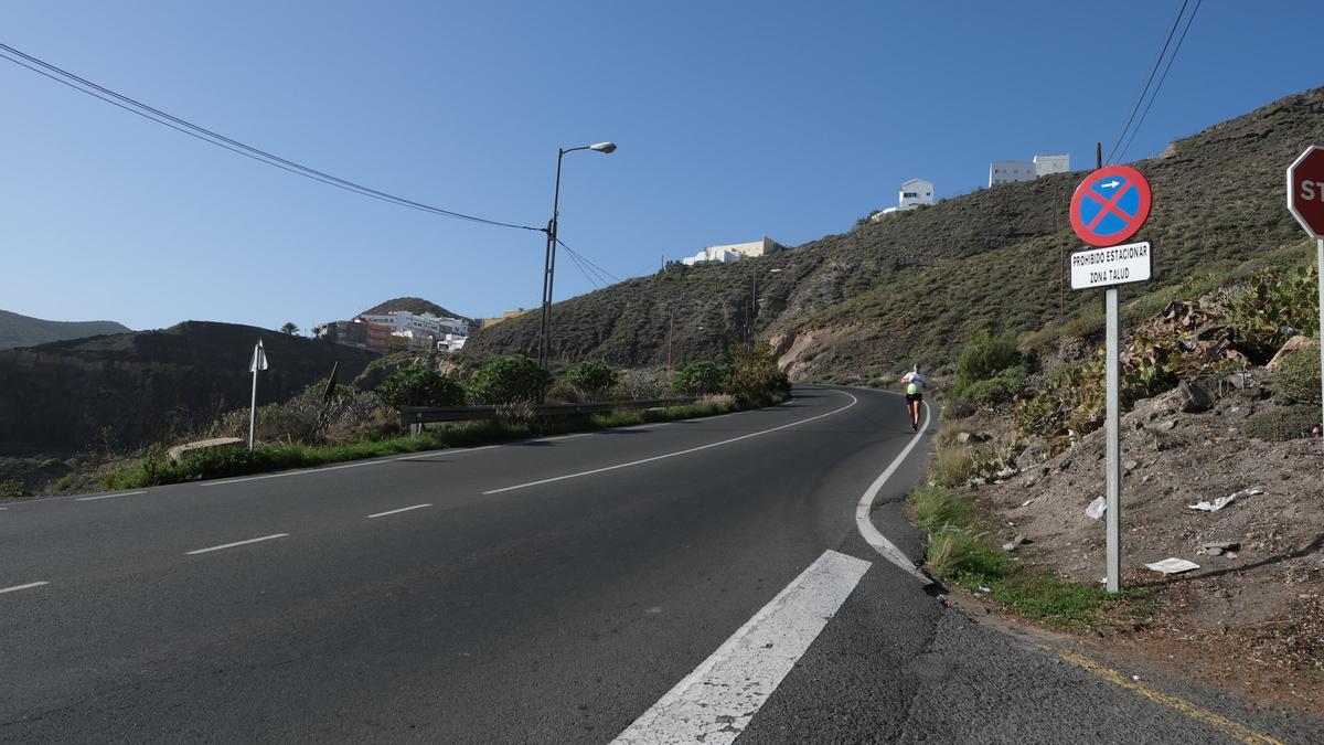 Proyecto Internúcleos. Subida a Salto del Negro desde Hoya de la Plata.