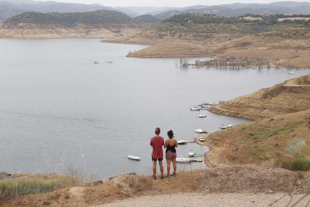 El pantano de La Breña se prepara para la temporada estival