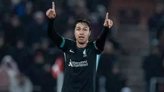 El calvario de Chiesa no termina: fuera de la Champions otra vez