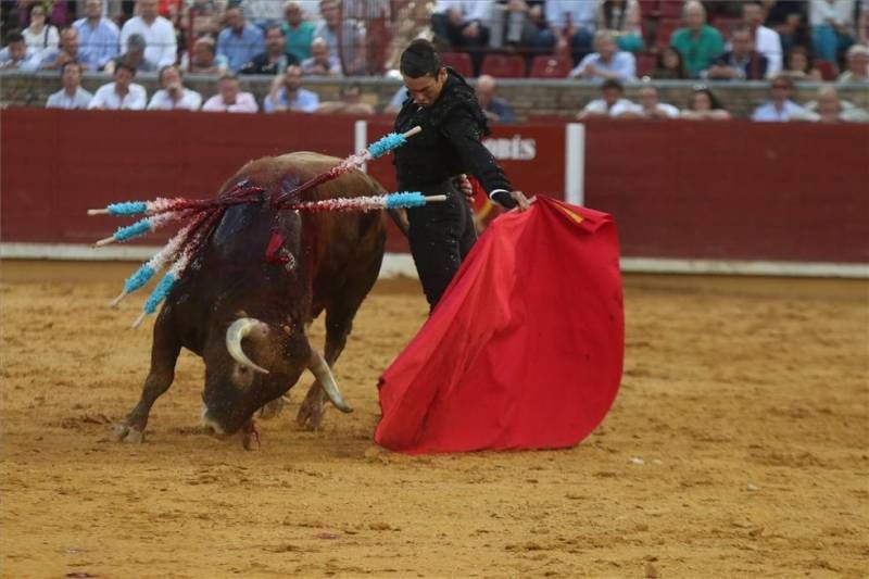 FOTOGALERÍA / FERIA EN LOS CALIFAS