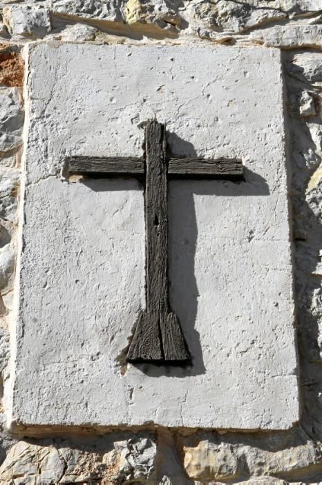 In Lloseta treffen unterschiedliche Kulturen und Baustile aufeinander. Ein Rundgang durch das Dorf in denen sich die Spuren der Vergangenheit bis zur Gegenwart wieder spiegeln.