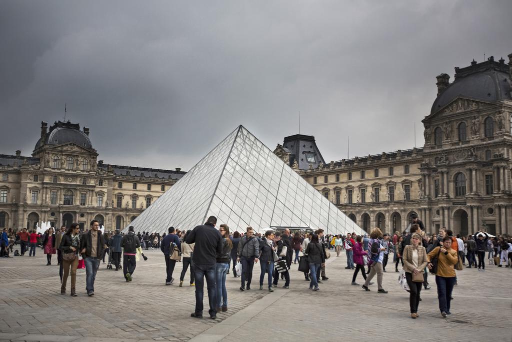 Compra las entradas al louvre con antelación.
