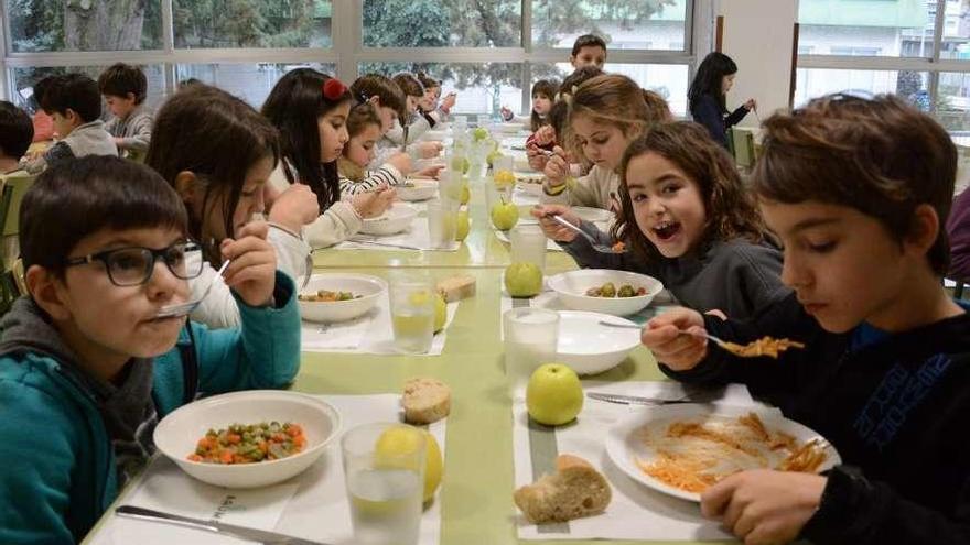 Comedor escolar del colegio de Campolongo. // FdV